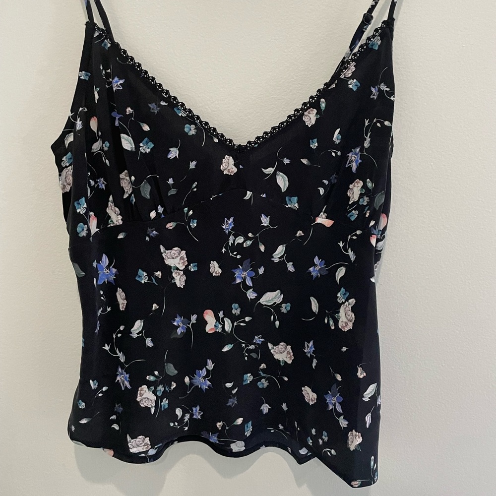 Aritzia Wilfred Naomi Camisole